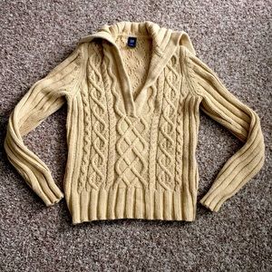 Gap Sweater